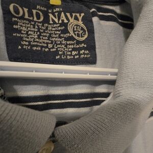 Old Navy Men's Blue Striped Polo Shirt